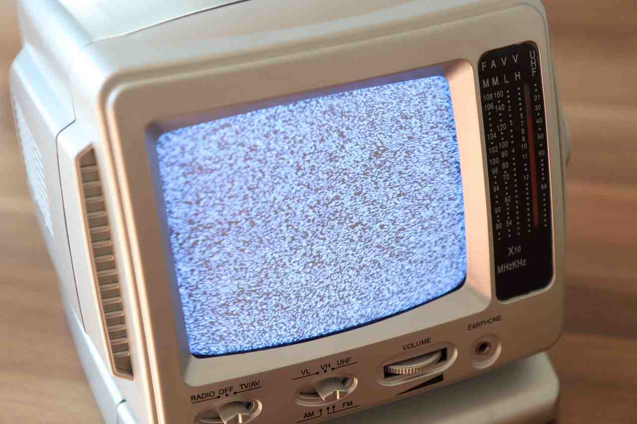 tv, tv crt tube, bruit de l'image